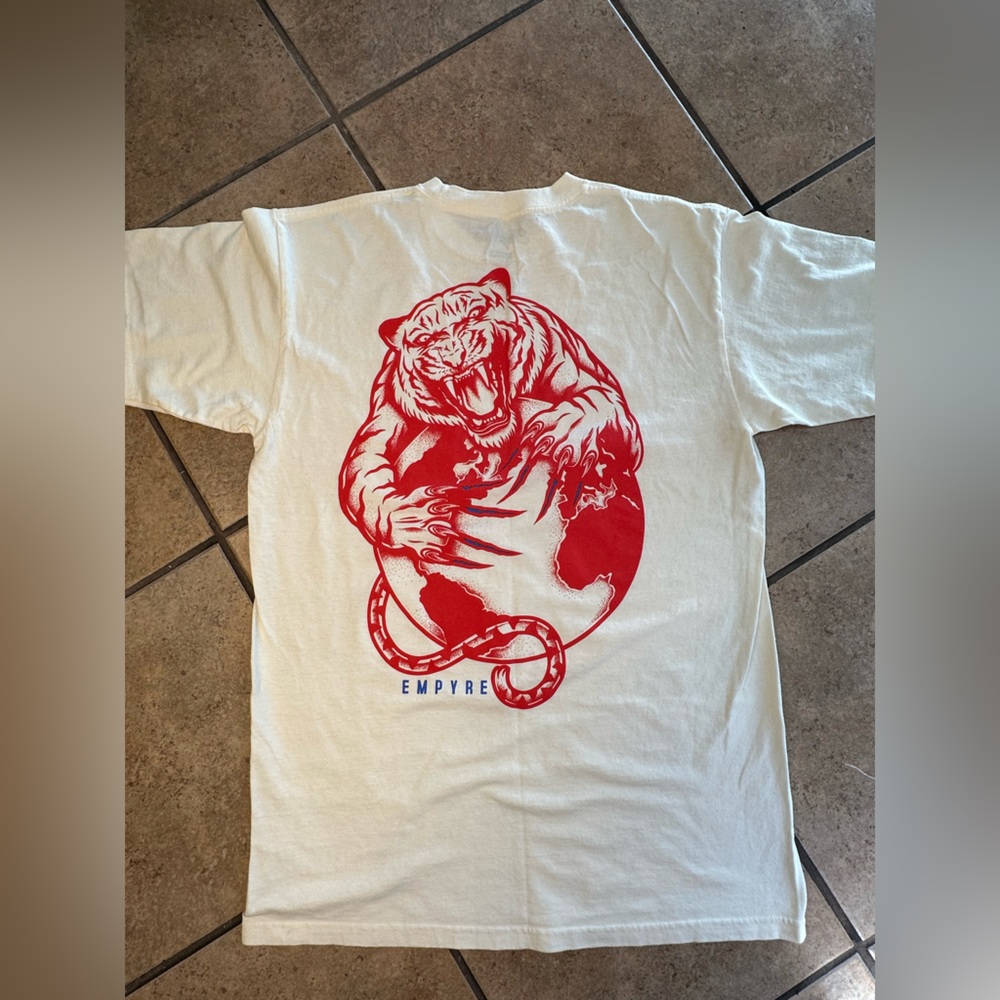 Empyre tee